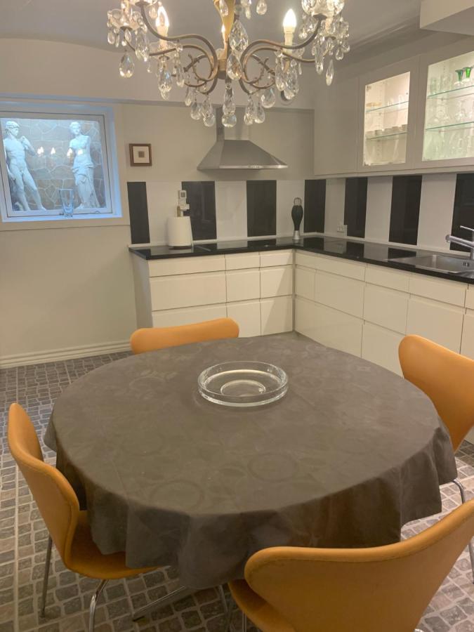 Skovbakkegaardens Bed & Bath - Vaerelser Med Eget Bad Ålborg Exteriör bild